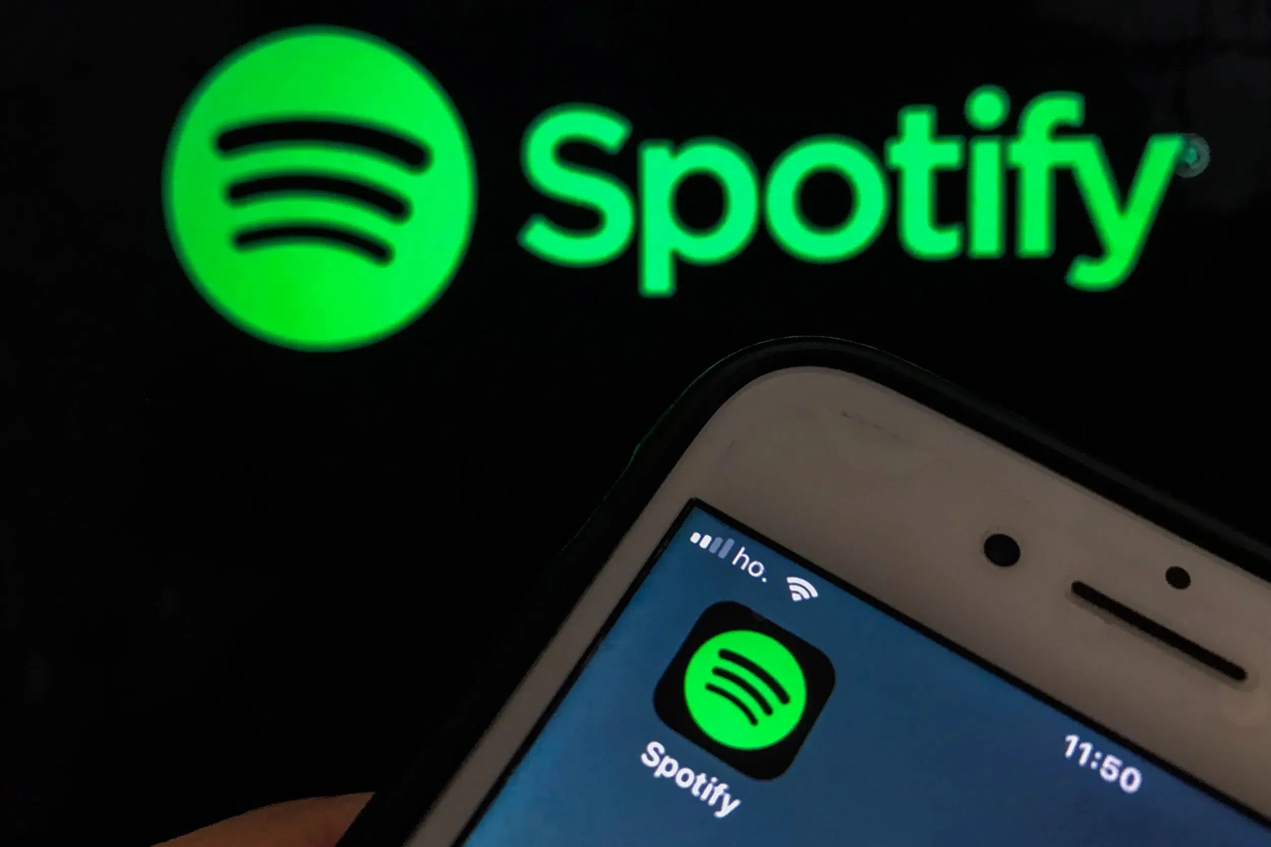 Music Tech Startup Sues Spotify Over Group Listening Features feature image